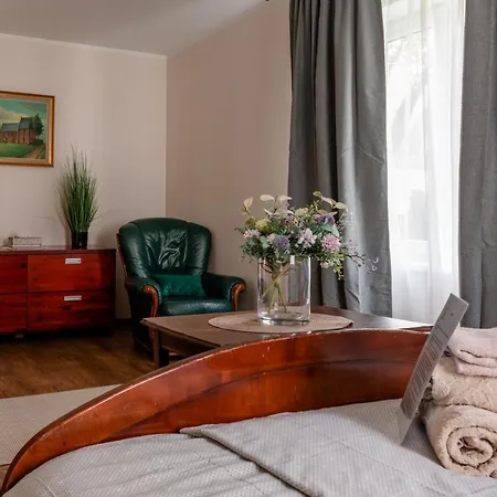 拥抱公寓 公寓 派尔努